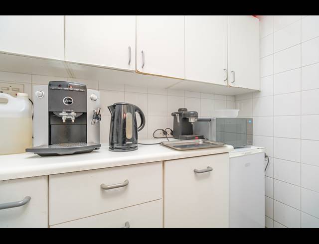 867M² BUILDING FOR SALE IN FERNDALE